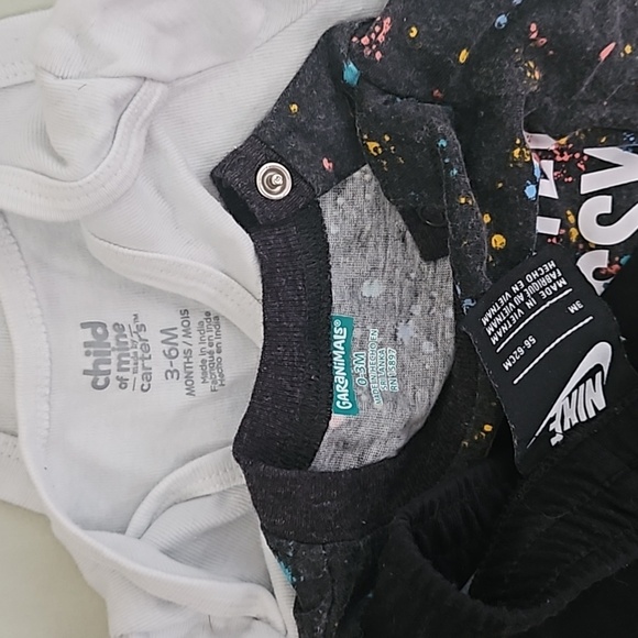 9 pc Baby boy bundle! Nike, Tommy Hilfigger, etc NB thru 3-6mo includ mix/match - Picture 3 of 7